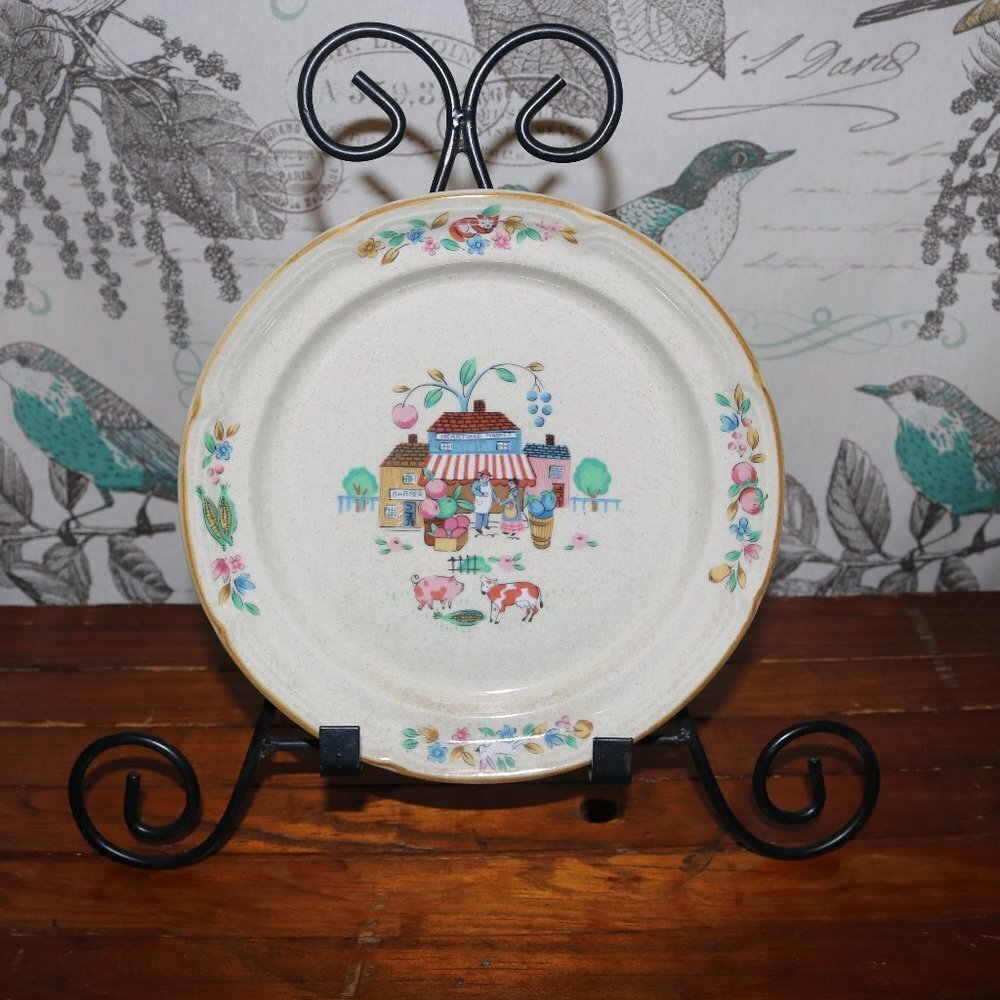International Tableworks Heartland Village #105 bread plates great condition 8"